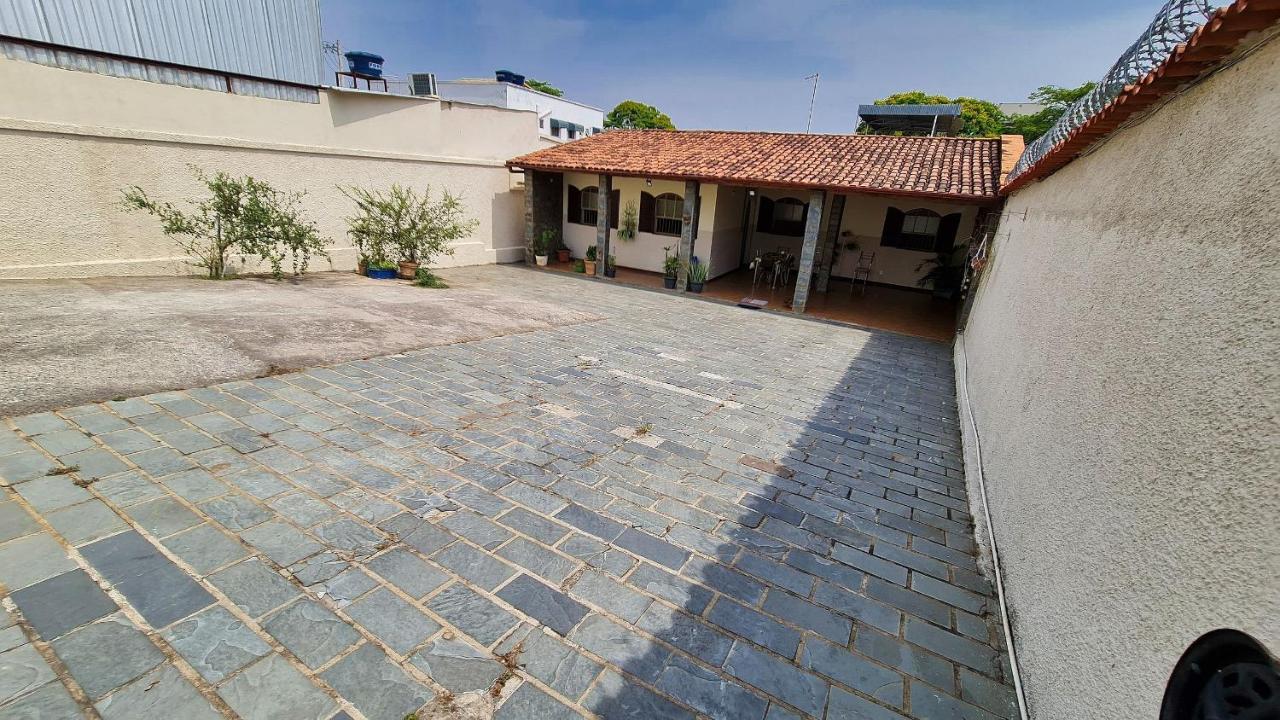 Casa Espacosa E Confortavel Na Regiao Da Pampulha Белу-Оризонти Экстерьер фото
